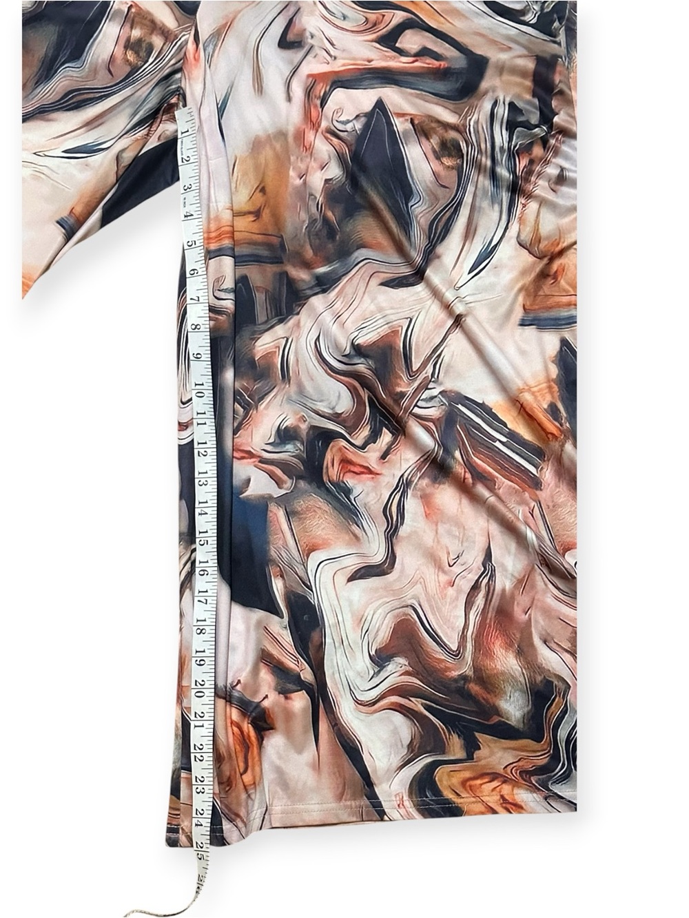 chic Marble Swirl Wide-Leg Jumpsuit in Peach, Black & Cream - Picture 5 of 13